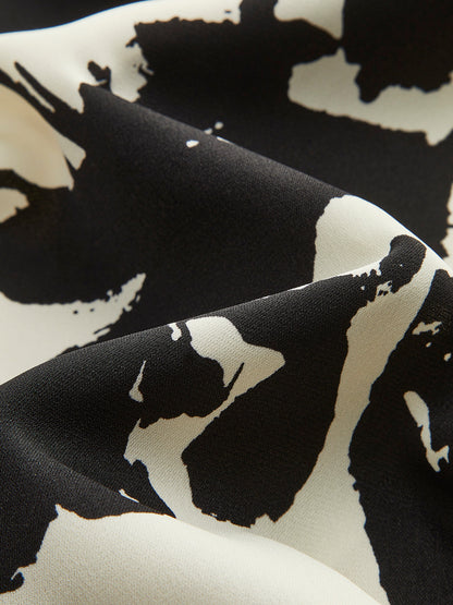 Soyut Çiçek Desenli A Kesim Etek