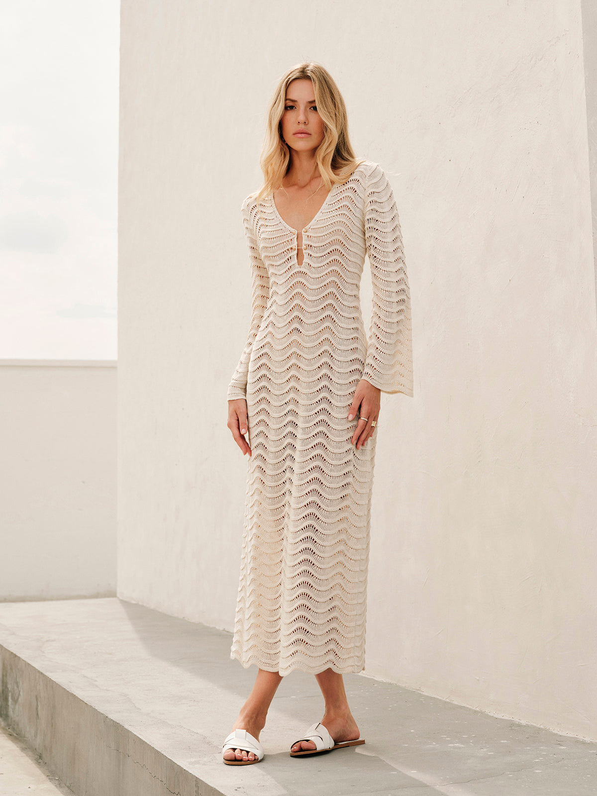 Metal Kesimli Bağcıklı Kazak Elbise