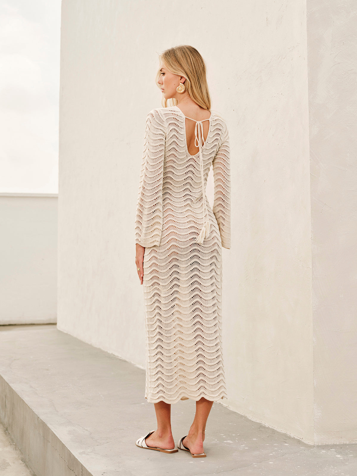 Metal Kesimli Bağcıklı Kazak Elbise