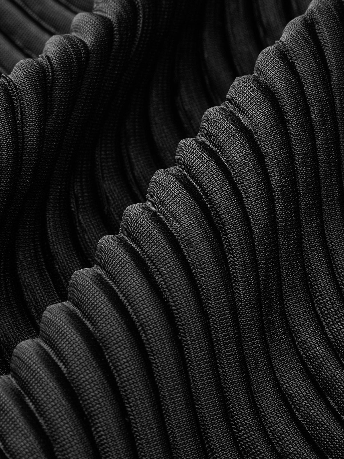 Volanlı Düğmeli Plisse Bluz