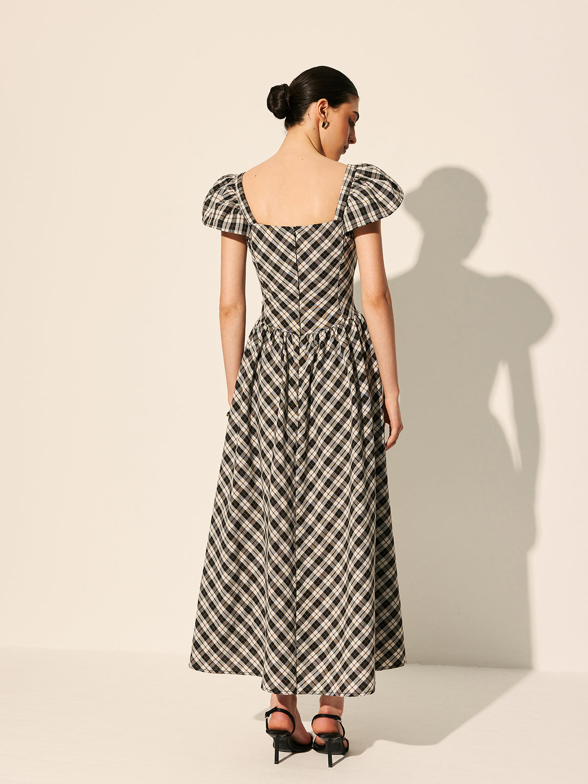 Dama Tahtası Puf Kollu Elbise