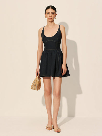 Sırtı Açık Kot Flare Elbise