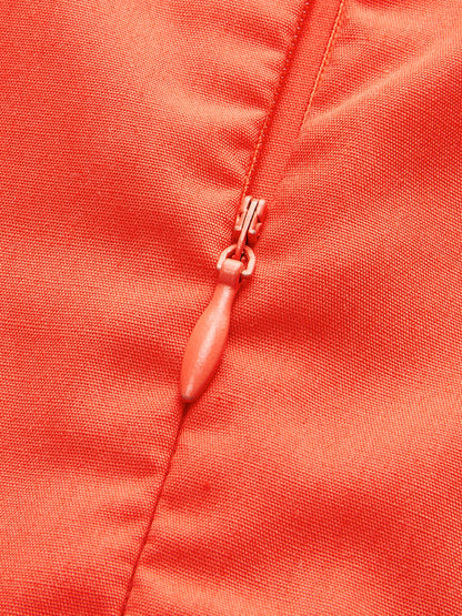 İşlemeli Fiyonk Detaylı Askılı Elbise