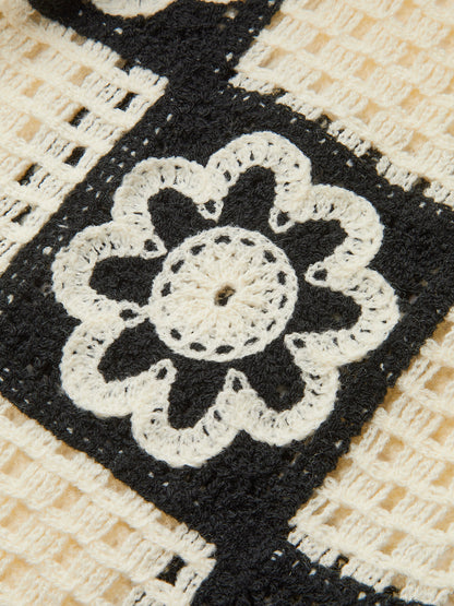 Tığ İşi Çiçekli Üst ve Pantolon Takımı