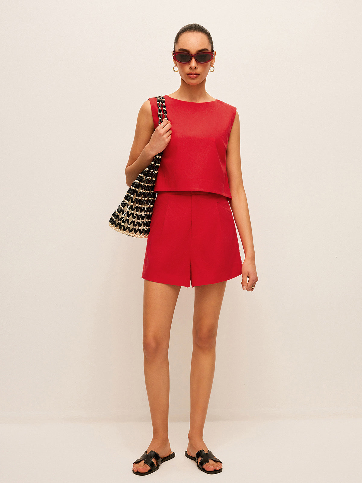 Pamuk ve Keten Kolsuz Üst Şort Takımı