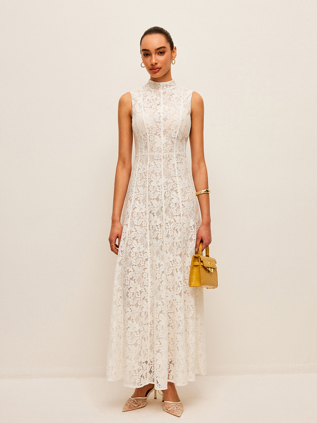 Yarı Şeffaf Dantel Elbise