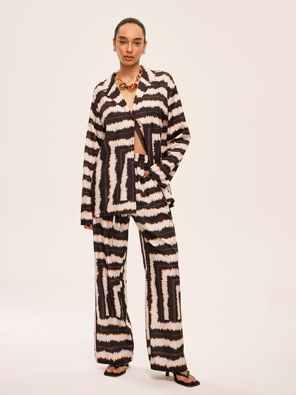 Cepli Geometrik Renk Bloklu Pantolon Takımı