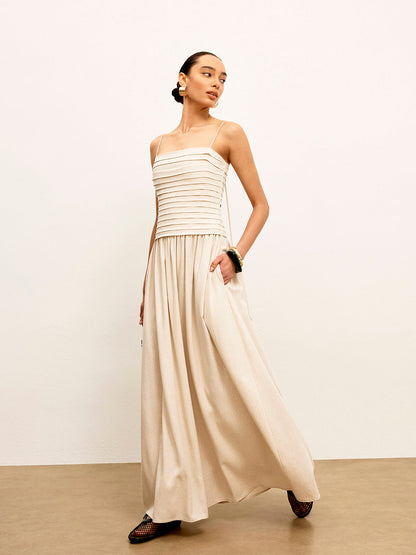 Büzgülü Sırtı Bağlamalı Askılı Elbise