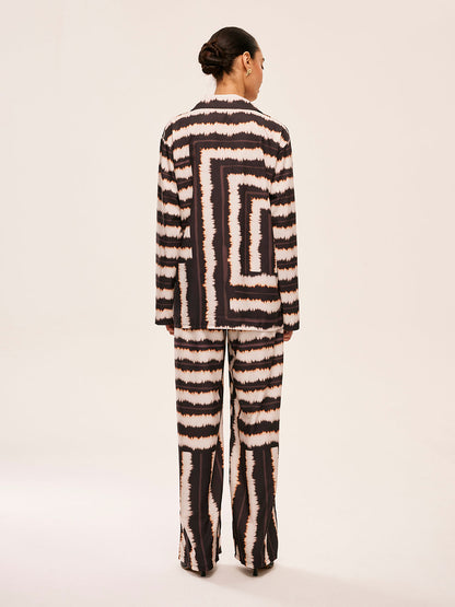 Cepli Geometrik Renk Bloklu Pantolon Takımı