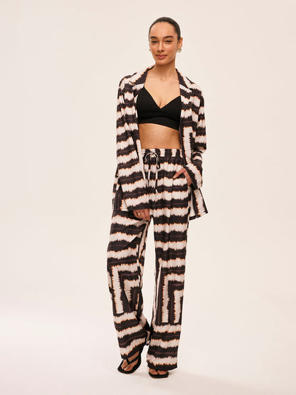 Cepli Geometrik Renk Bloklu Pantolon Takımı