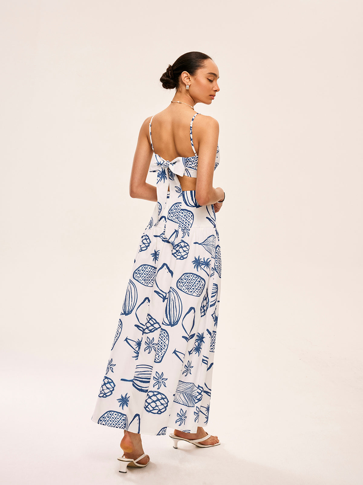 Etekli Baskılı Kırpılmış Üst Takım