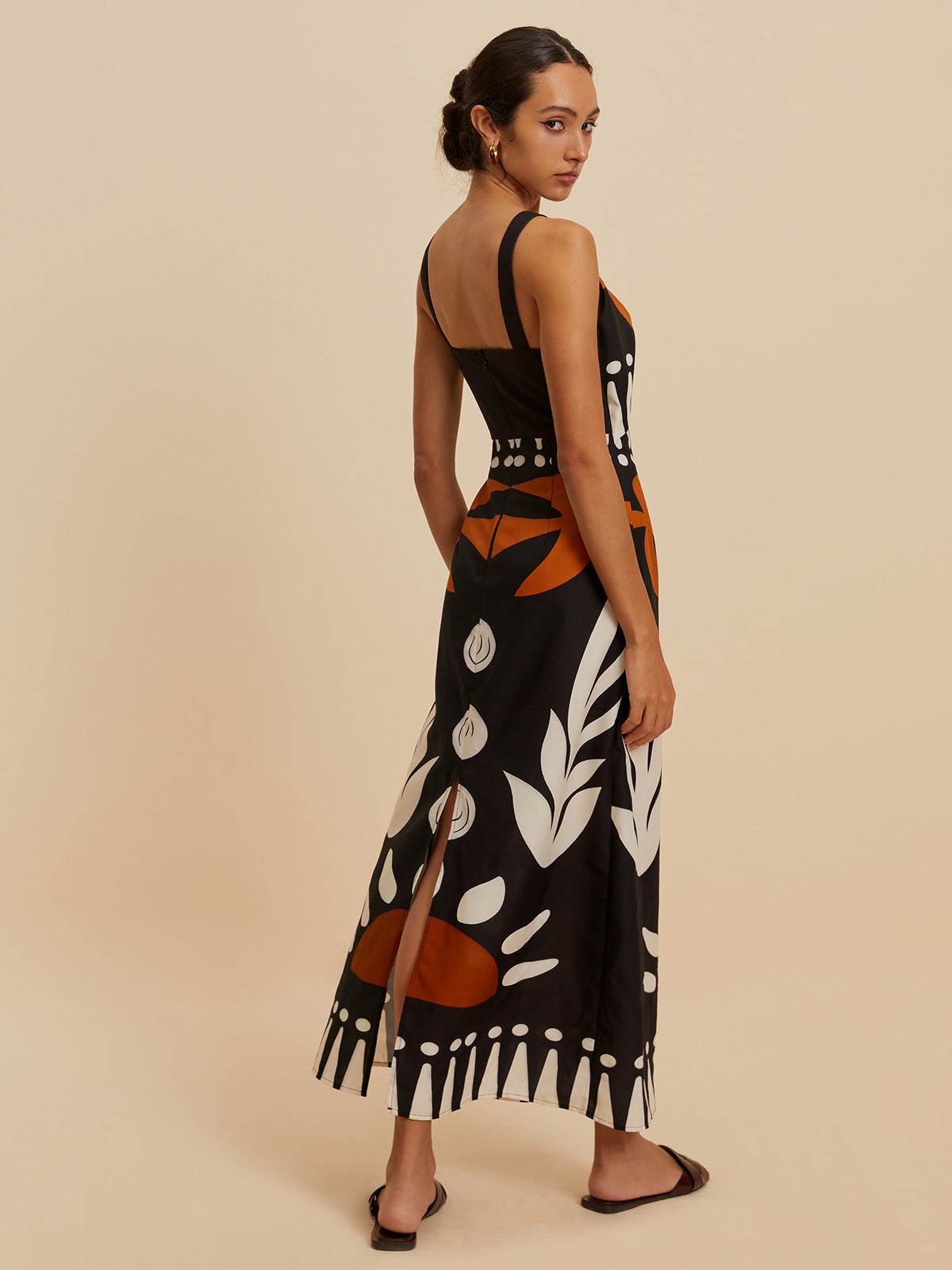 Fermuarlı Kolsuz Çiçekli Elbise