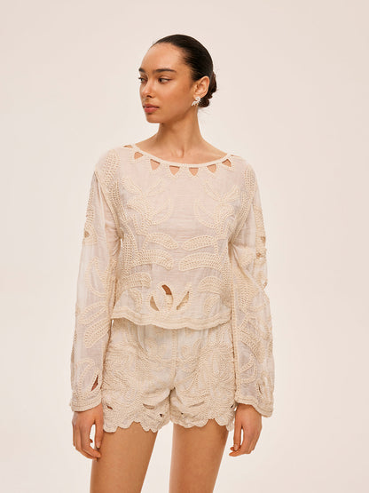 İşlemeli Kesik Şort Takımı