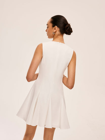 Yuvarlak Yaka Kravatlı-Fiyonklu Elbise