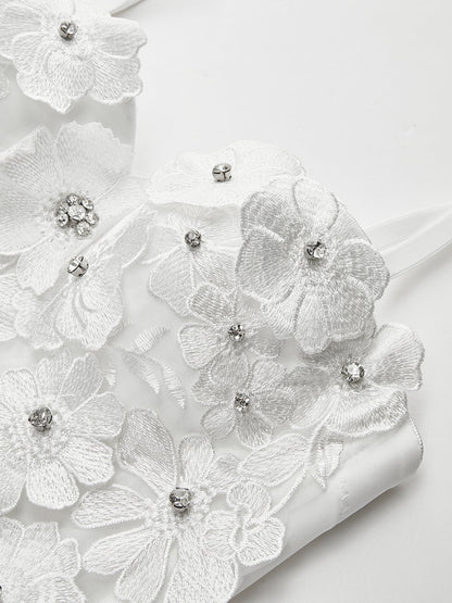 Yarı Şeffaf İşlemeli Çiçek Desenli Kalp Korse