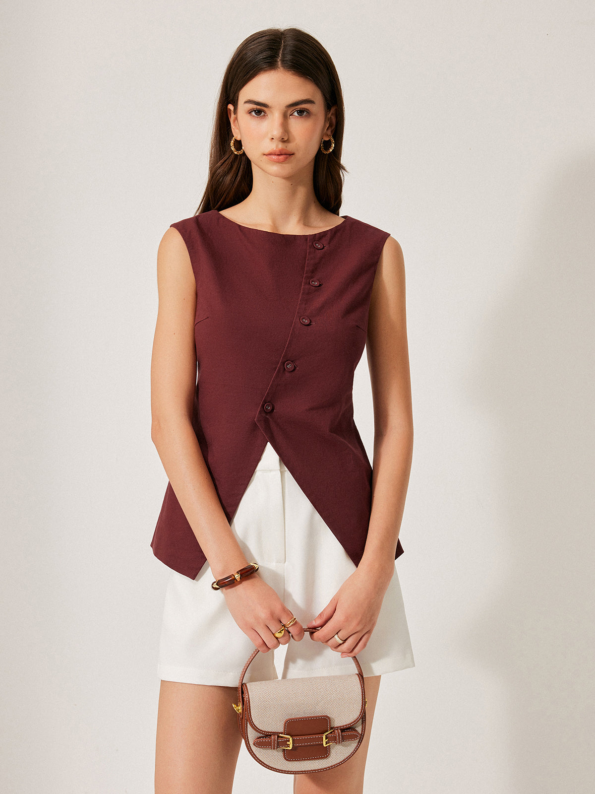 Pamuk ve Keten Düğme Detaylı Üst