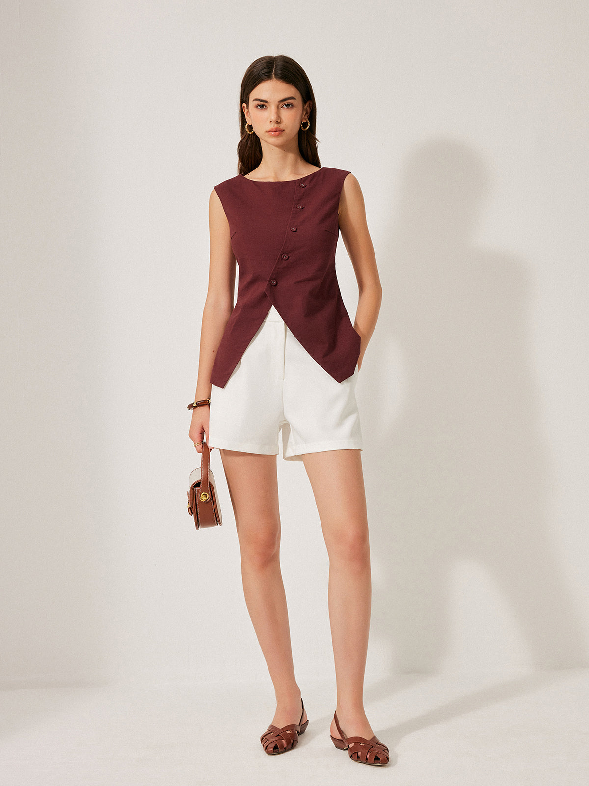 Pamuk ve Keten Düğme Detaylı Üst