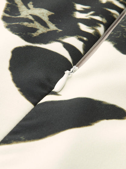 Çiçek Desenli Kolsuz Pileli Elbise