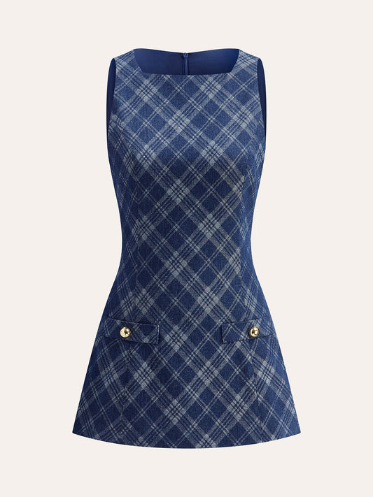 Metal Düğmeli Yuvarlak Yakalı Dekor Cepli Kot Elbise