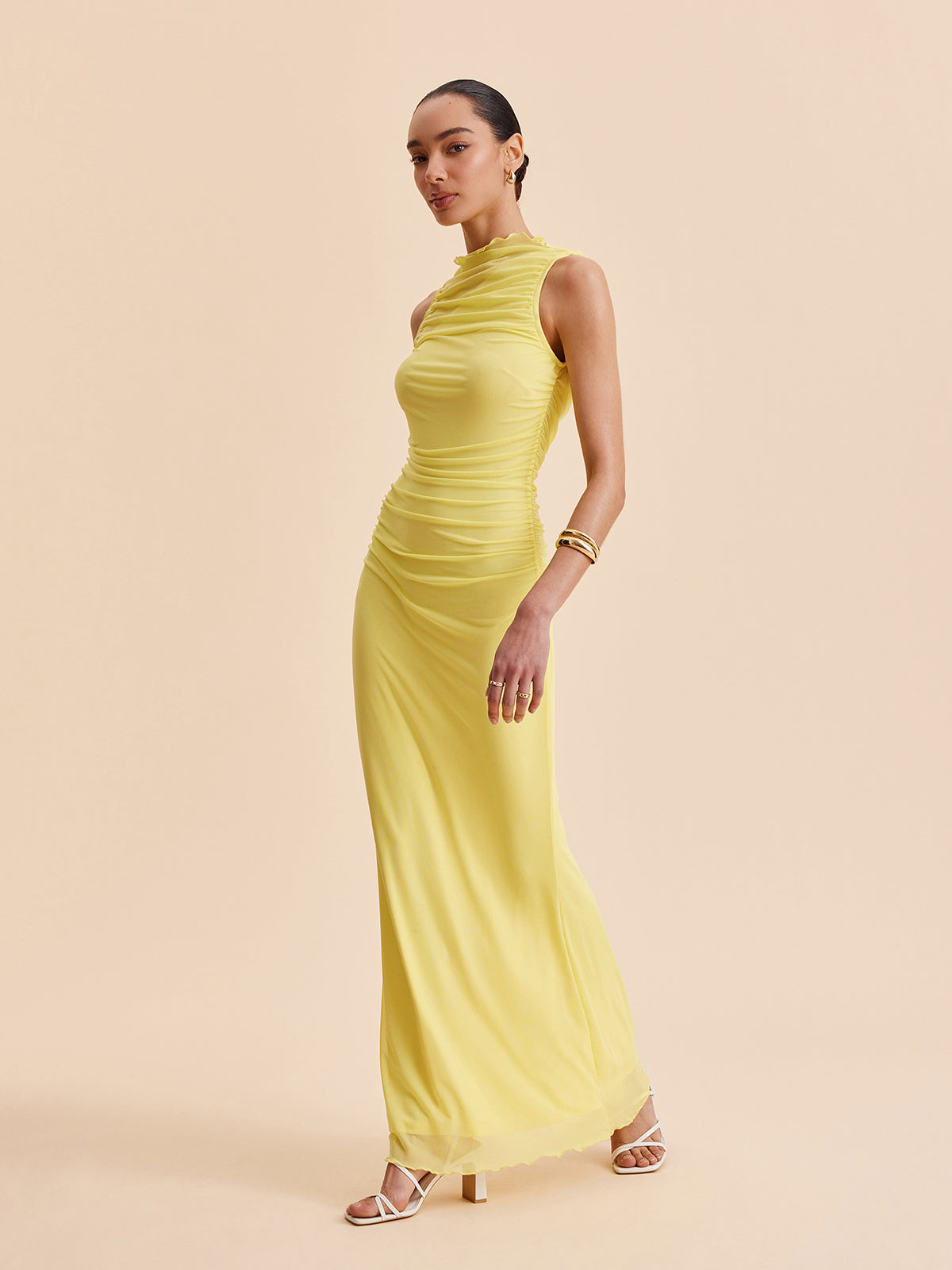 Fileli Büzgülü Kolsuz Elbise