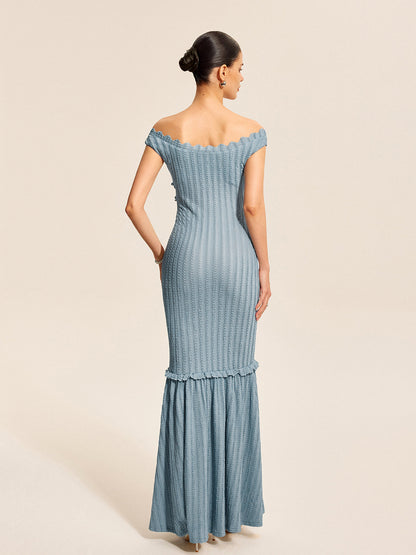 Omuz Açık Volan Detaylı Elbise