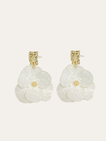 Altın Çiçekli Sallantılı Küpeler