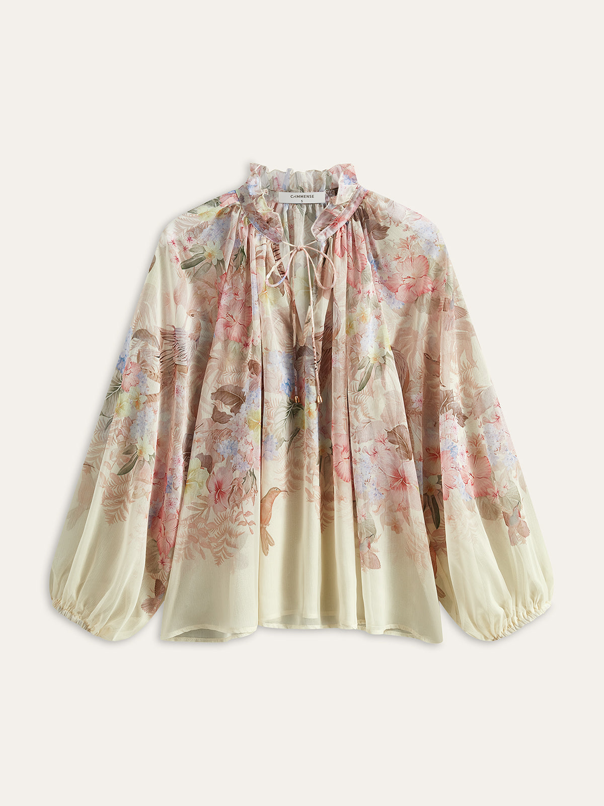 Çiçek Desenli Üç Parçalı Şort Takımı Kemerli