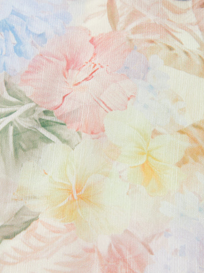 Çiçek Desenli Üç Parçalı Şort Takımı Kemerli