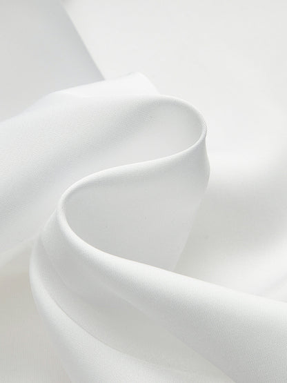 Uzun Kollu Açık Yaka Düğmeli Gömlek