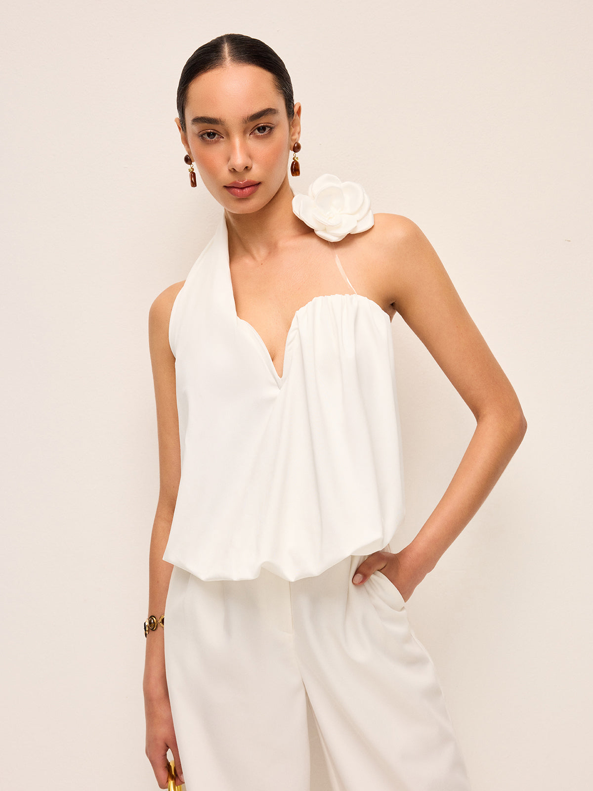 3D Çiçek Desenli Askılı Üst