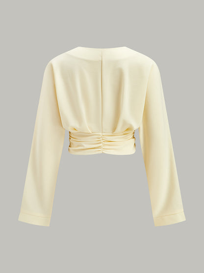 V Yakalı Büzgülü Bel Dekor Düğmeli Kırpılmış Bluz