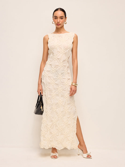 Zarif İşlemeli Yırtmaçlı Uzun Elbise