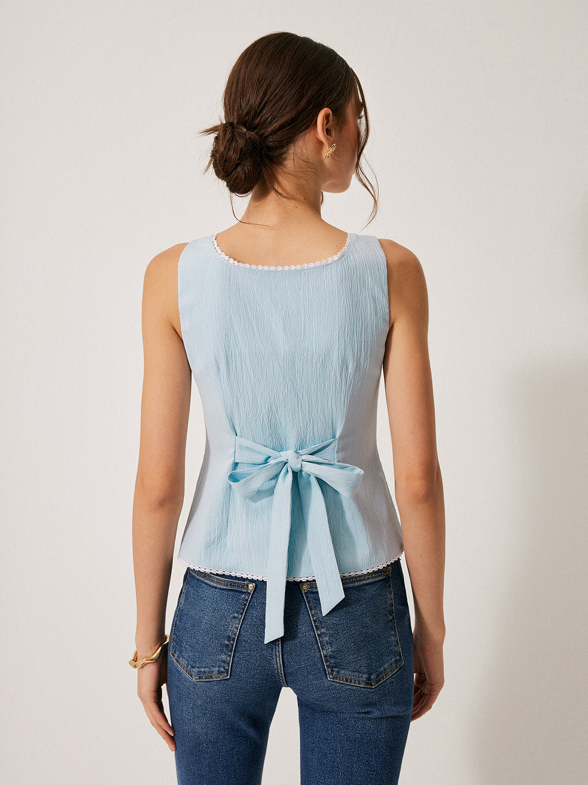 Önü Düğmeli Dantelli Üst