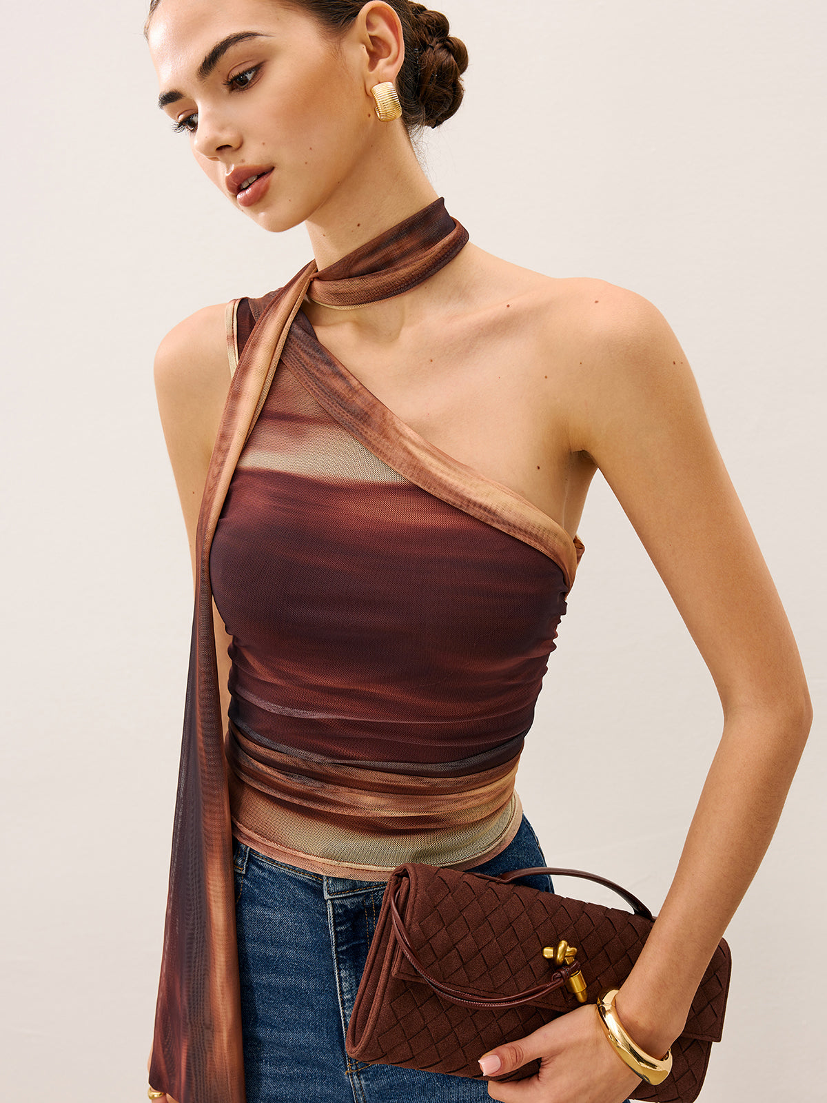 Dradient Eşarp Detaylı Üst