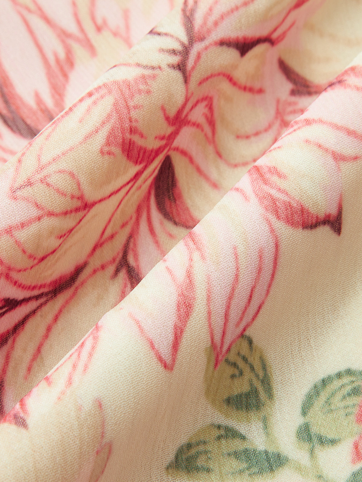 Çiçek Desenli Fiyonk Yakalı Kemerli Uzun Elbise