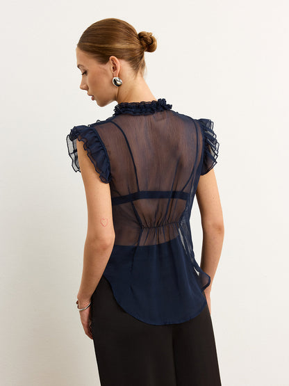 Yarı Şeffaf Volanlı Bluz