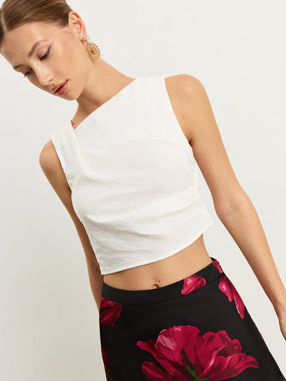 Asimetrik Pileli Dokulu Kumaş Üst