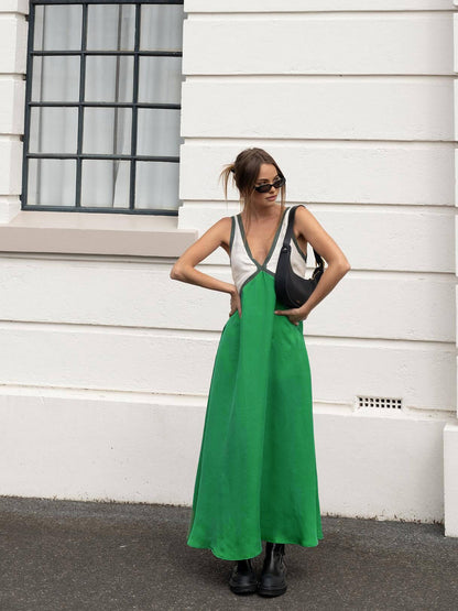 Saten Kontrast Kesim Uzun Elbise