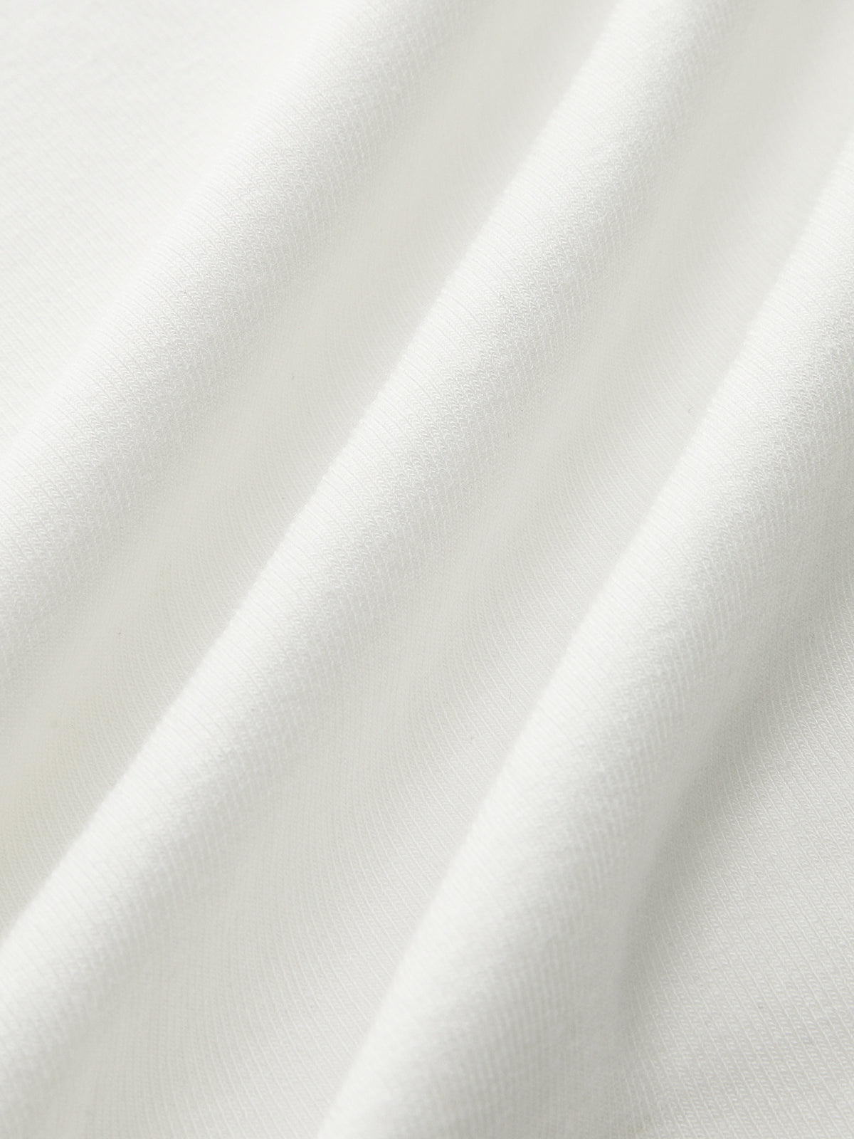 Kırpılmış Düğümlü Ön Tişört