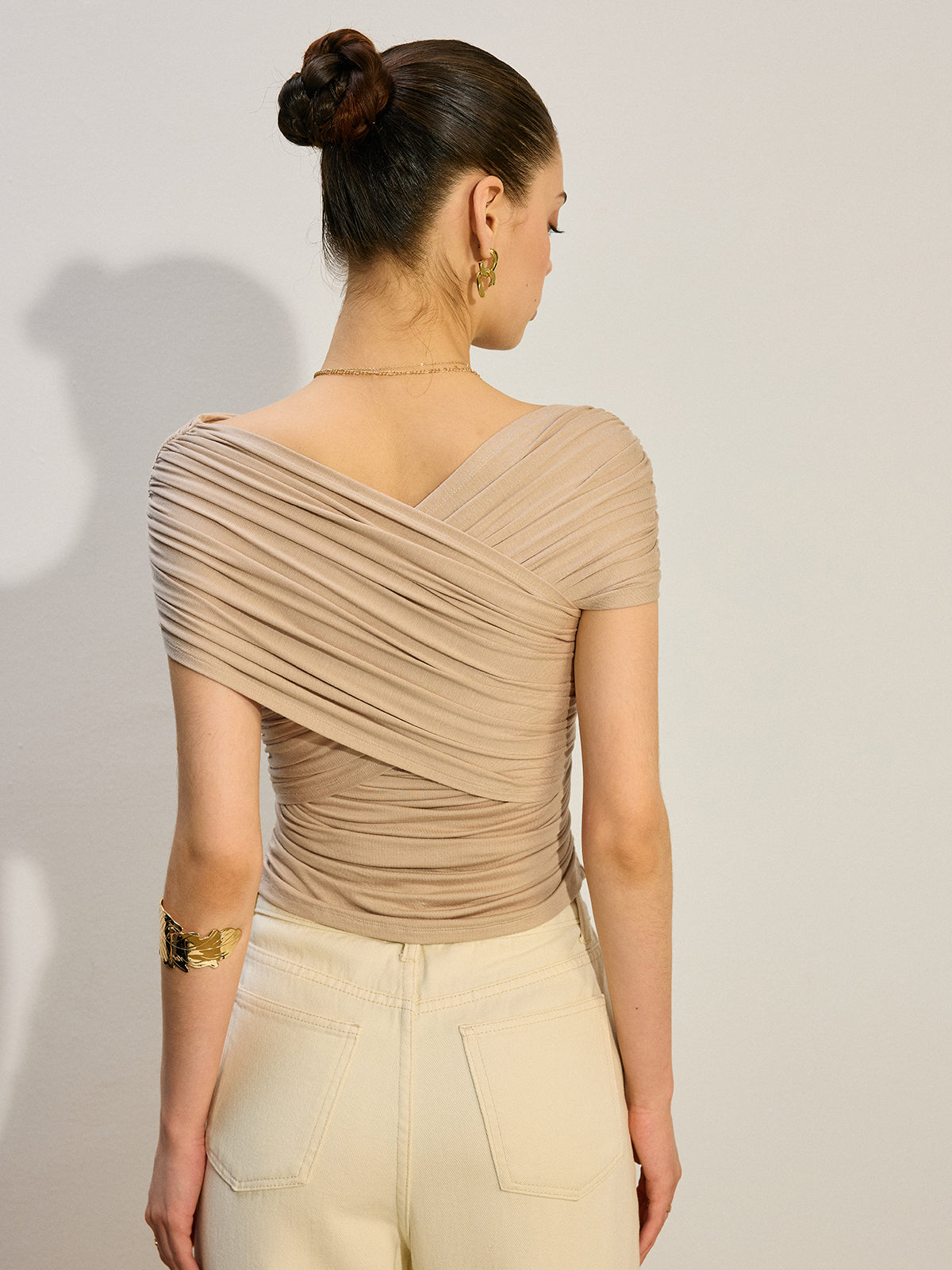 Büzgülü Çapraz Üst