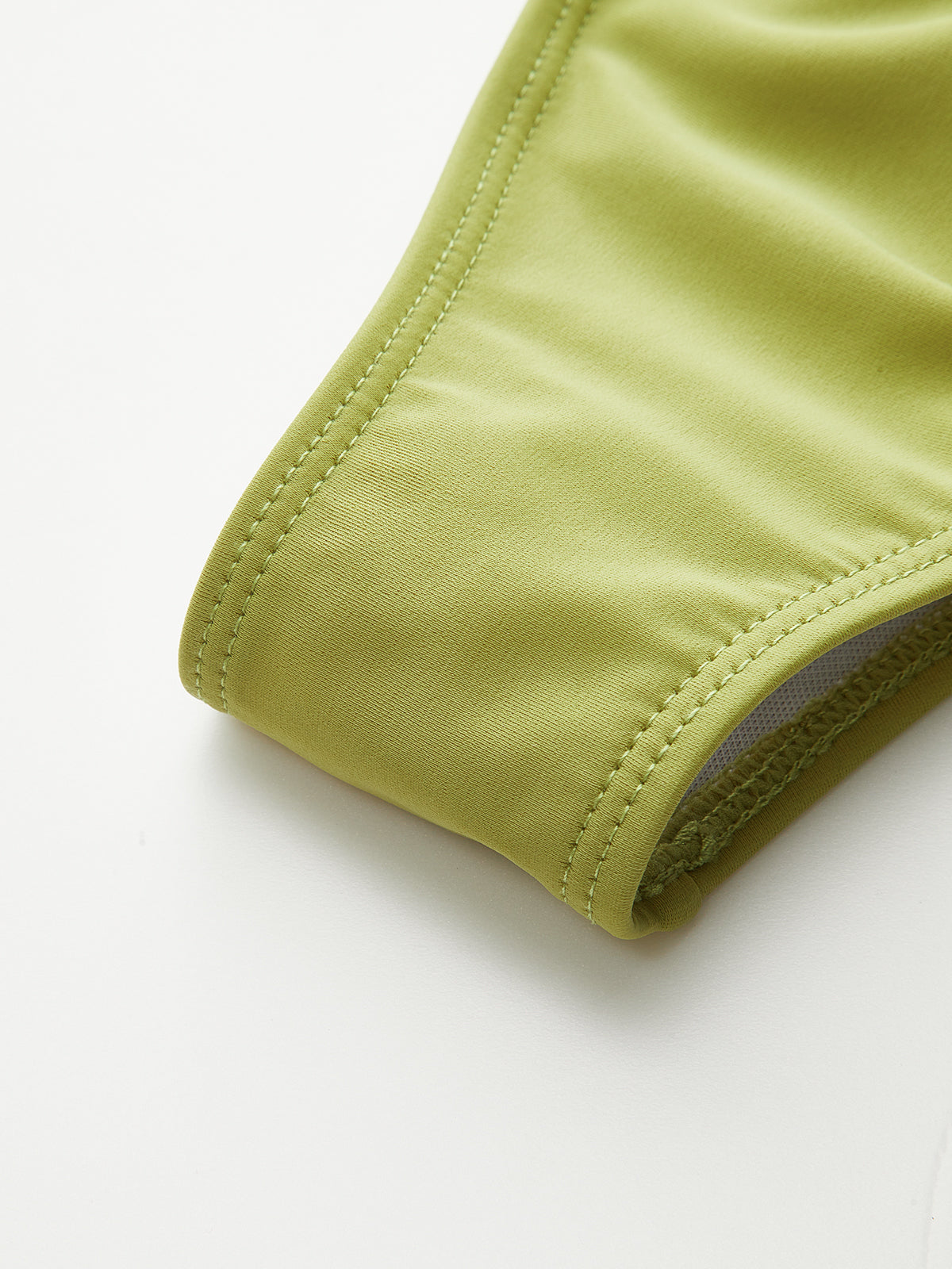 Bağlamalı Metal Dekorlu Bikini Takımı