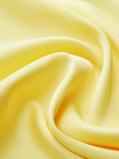 Saten Kapüşonlu Yakalı ve Çapraz Sırtlı Atlet