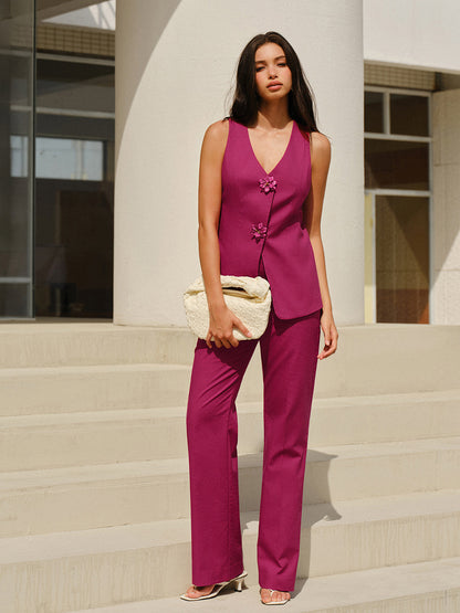 Çiçekli Düğmeli Kolsuz V Yaka Pantolon Takımı