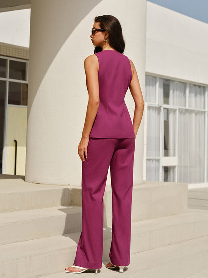 Çiçekli Düğmeli Kolsuz V Yaka Pantolon Takımı