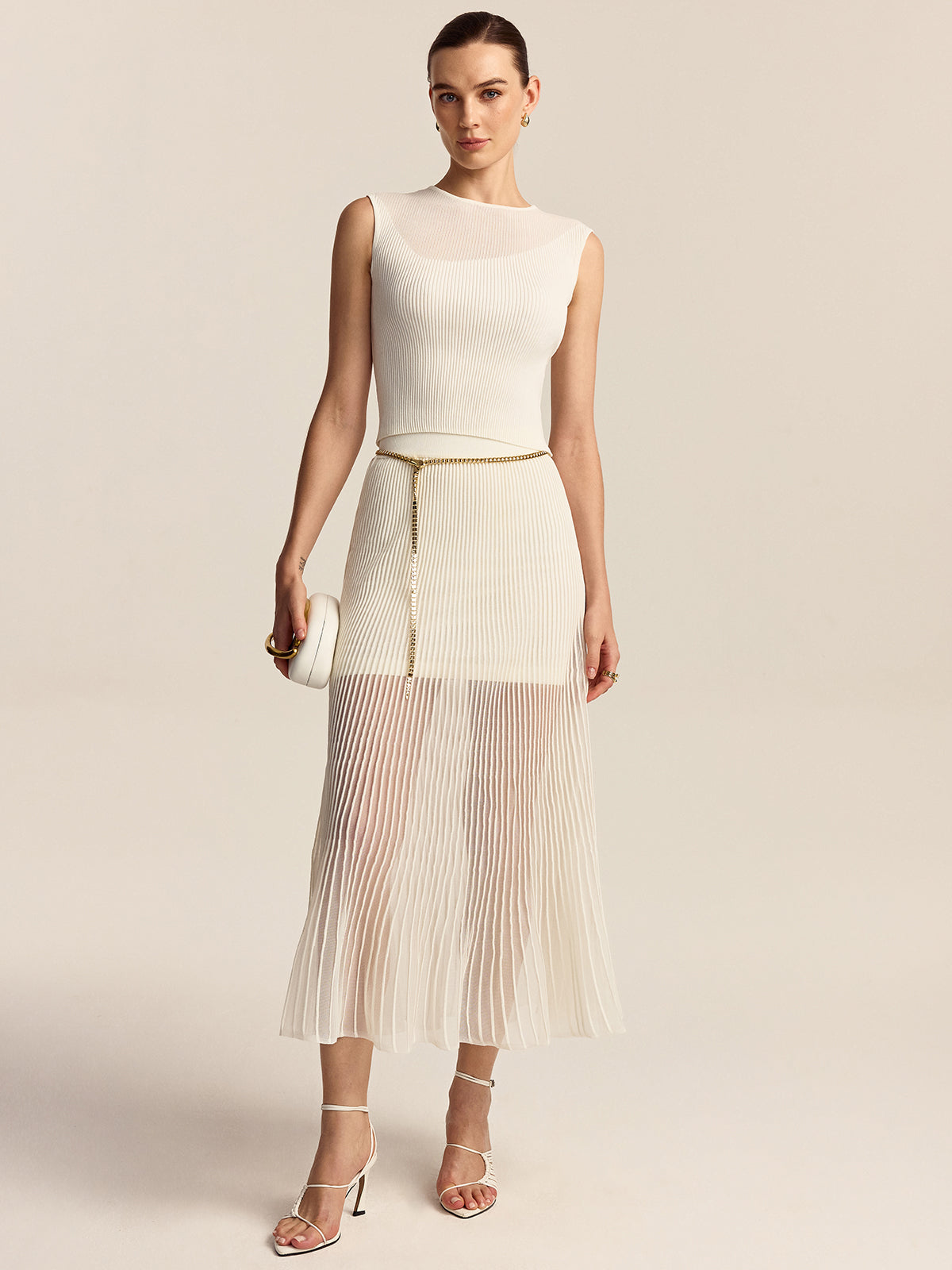 Kabartmalı Örgü Kolsuz Üst