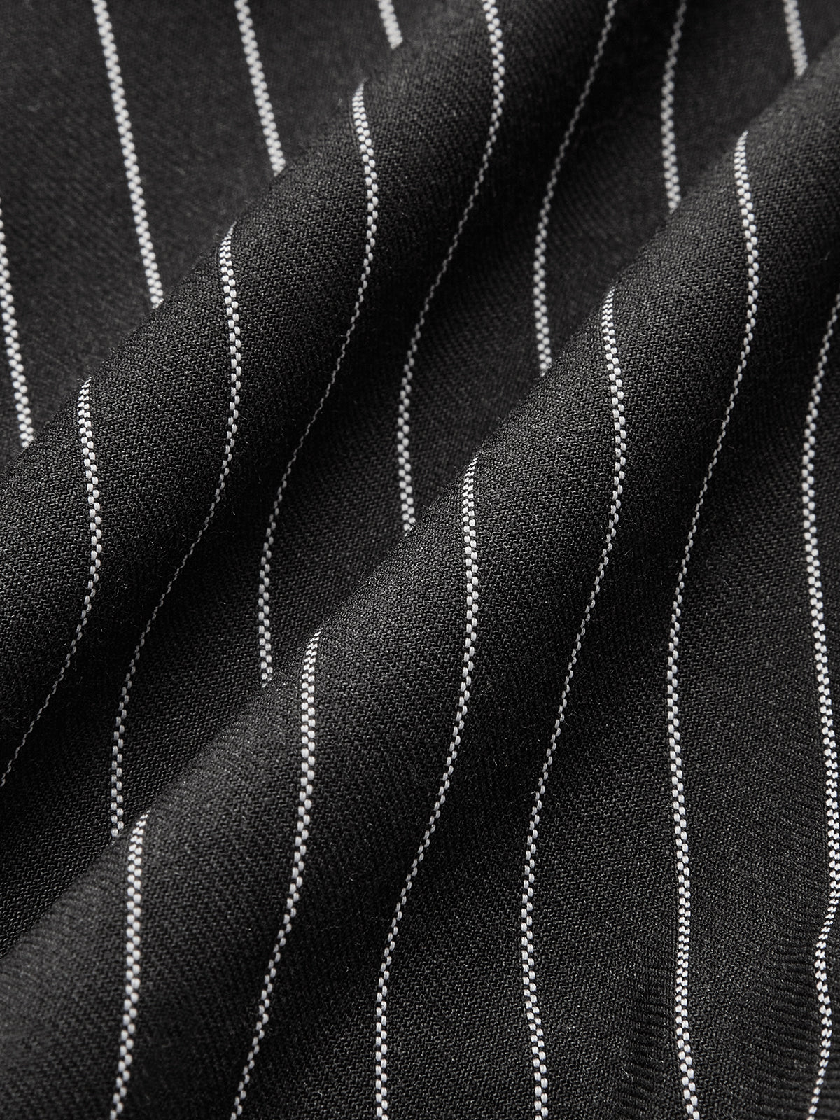 Kemerli Çizgili Şort