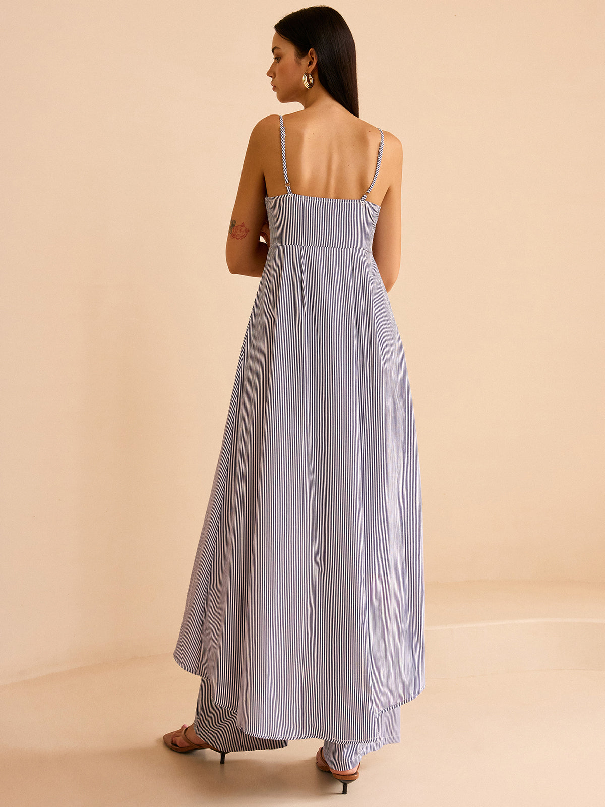 Çizgili Uzun Atlet Üst ve Geniş Paça Pantolon Takımı