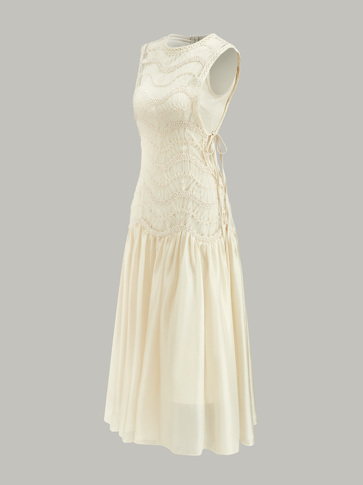 Yarı Şeffaf Dokulu Kumaş Panelli Tül Elbise