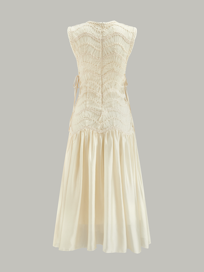 Yarı Şeffaf Dokulu Kumaş Panelli Tül Elbise