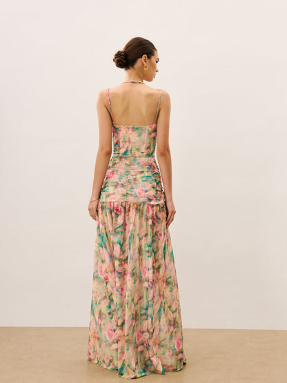 Yüksek Yırtmaçlı Çiçek Desenli Büzgülü Askılı Elbise